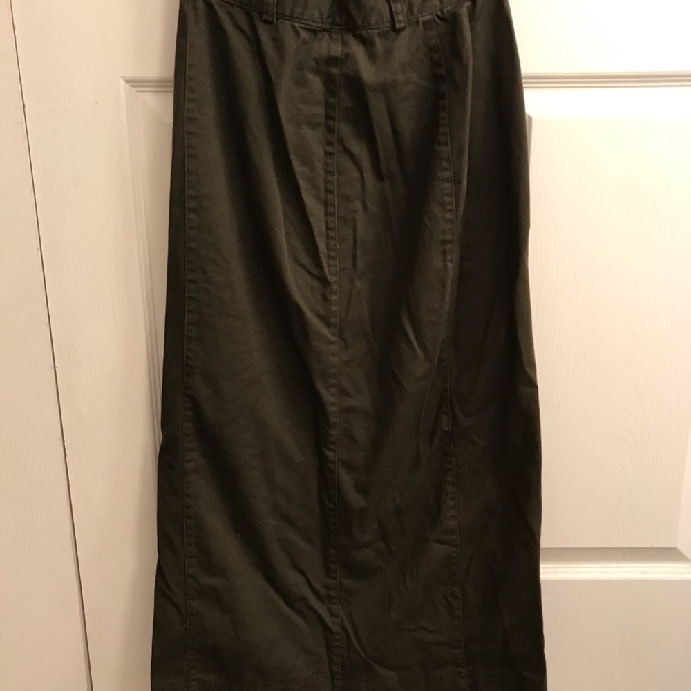 Van Heusen skirt - Picture 4 of 4